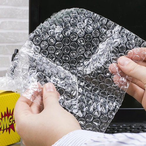 https://www.perpetualkid.com/cdn/shop/products/bubble-wrap-tissue-box-joke_500x.jpg?v=1701453655