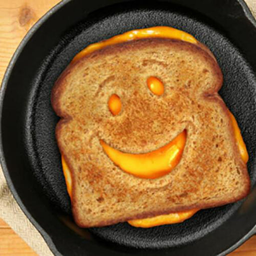 Cheesy Grin Bread Cutter